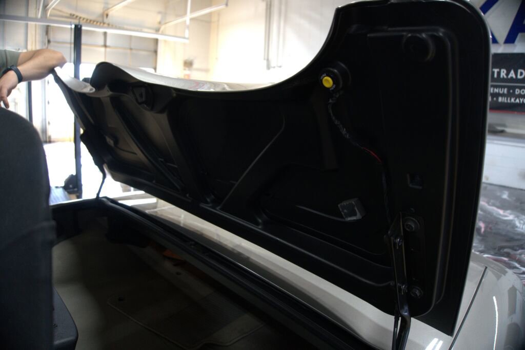 Used 2001 Chevrolet Corvette Convertible w/ Preferred Equipment Group2 image 37