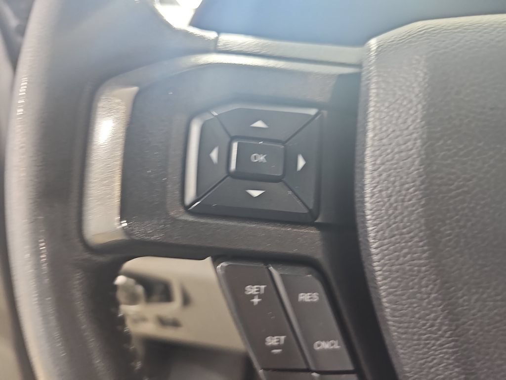 Used 2020 Ford F150 XLT w/ Equipment Group 302A Luxury AWD/4WD image 21