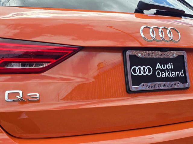Certified 2025 Audi Q3 2.0T Premium Plus w/ Premium Plus Package AWD/4WD image 13