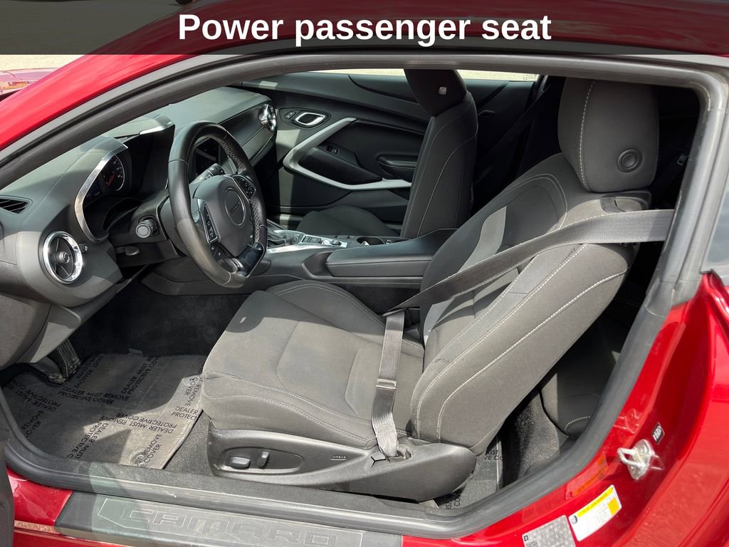 Used 2019 Chevrolet Camaro LT RWD image 12