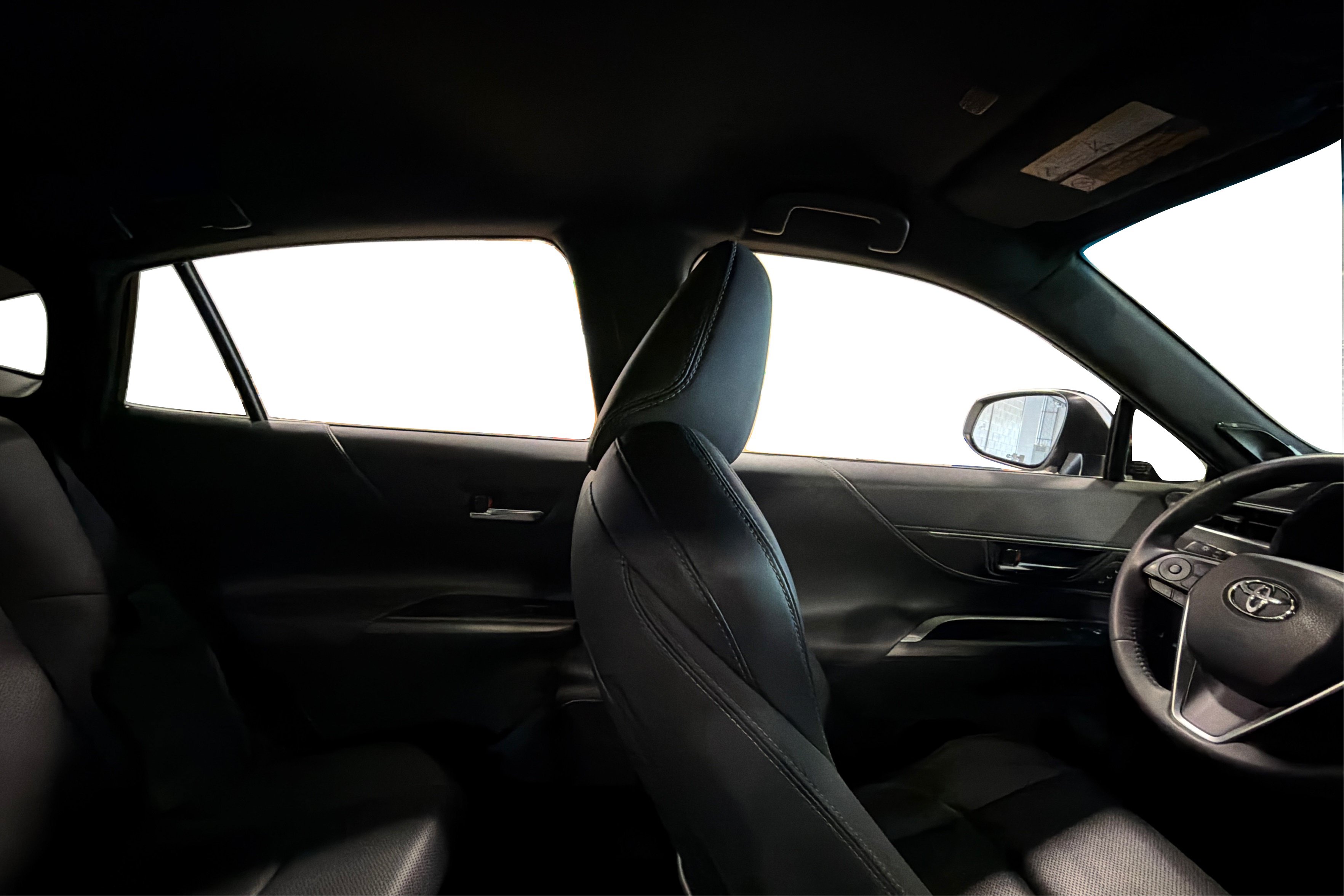 Used 2023 Toyota Venza Limited AWD/4WD image 40