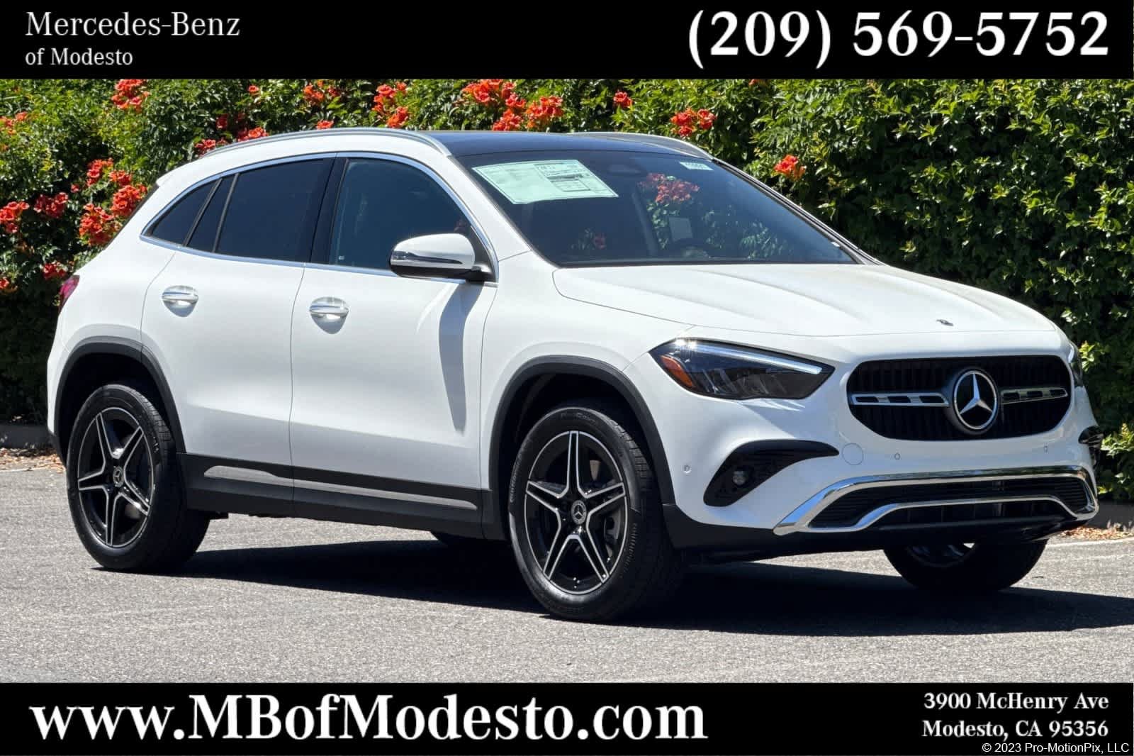 New 2026 Mercedes-Benz GLA 250 4MATIC image 1