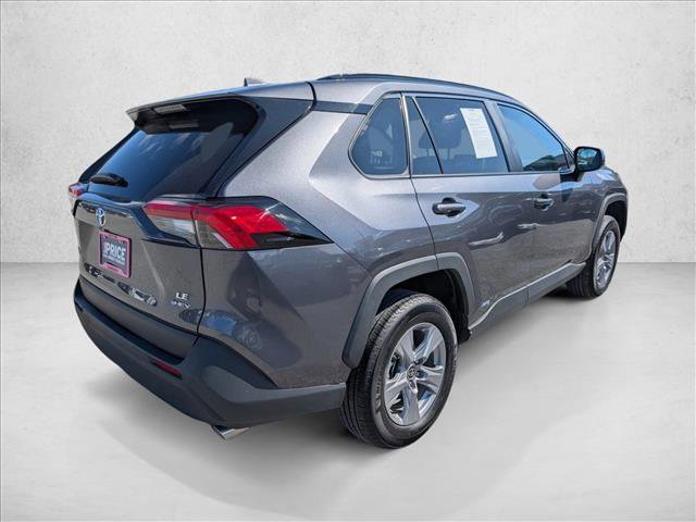 Used 2025 Toyota RAV4 LE image 5