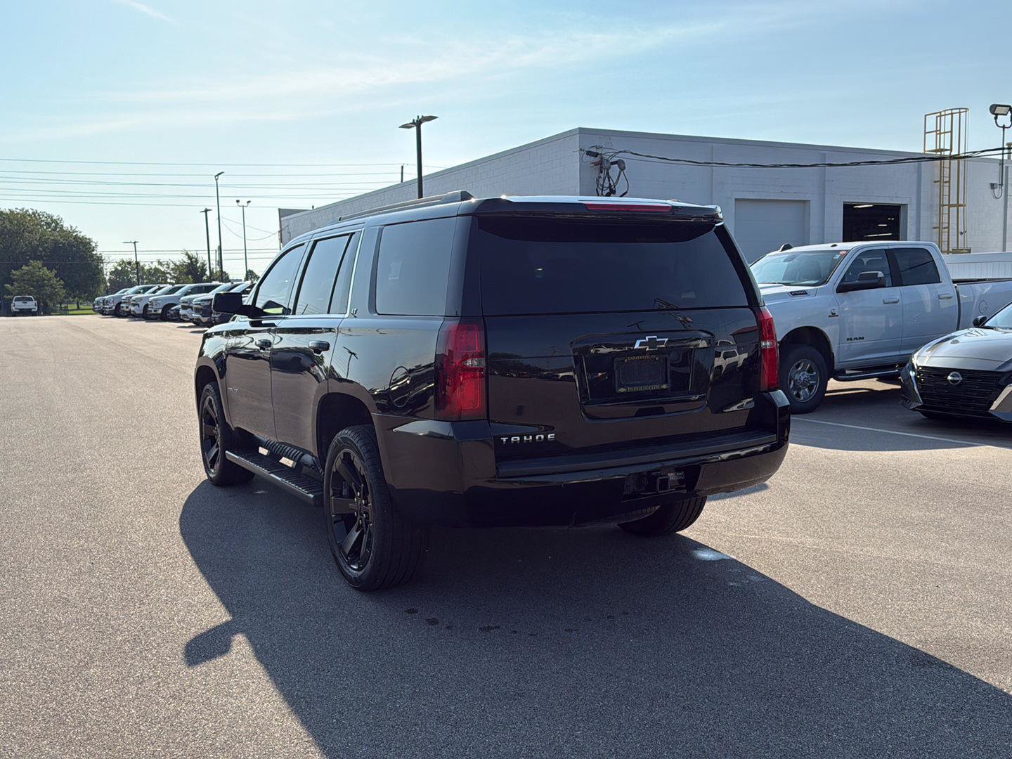 Used 2017 Chevrolet Tahoe LT AWD/4WD image 4
