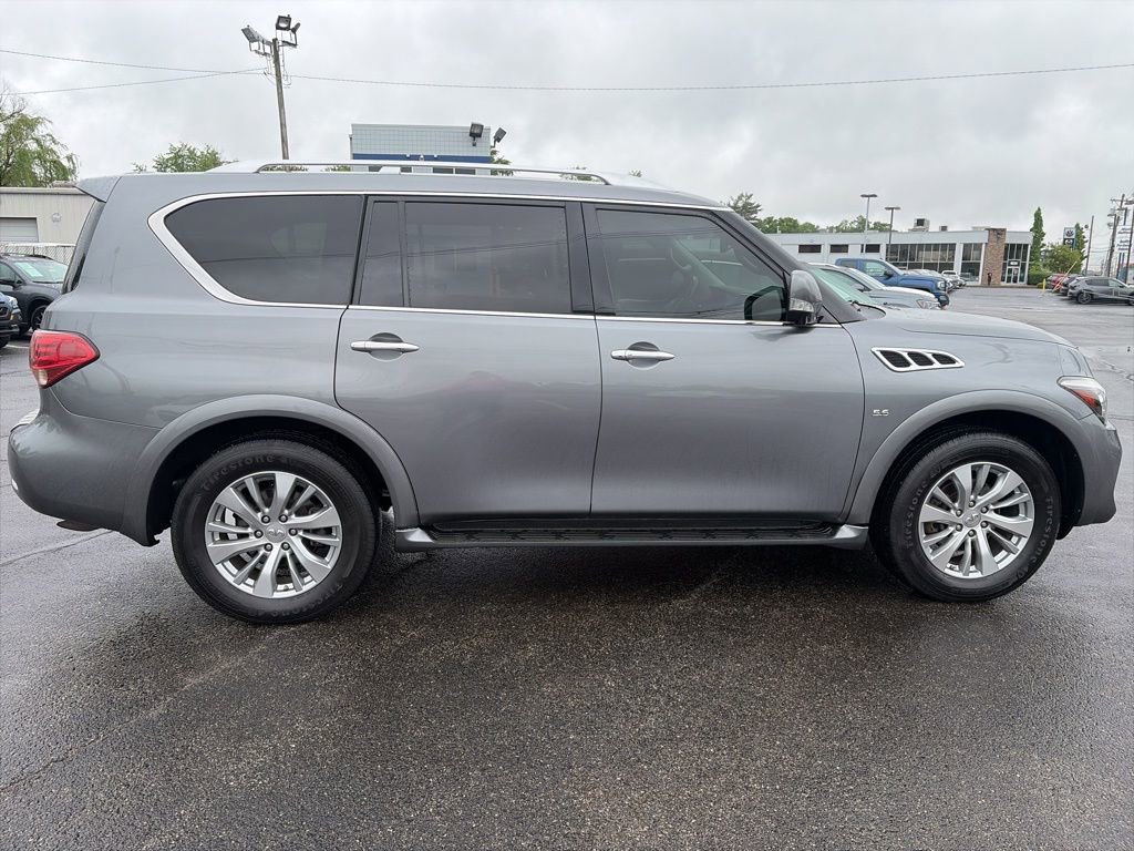 Used 2017 INFINITI QX80 4WD w/ Driver Assistance Package image 8