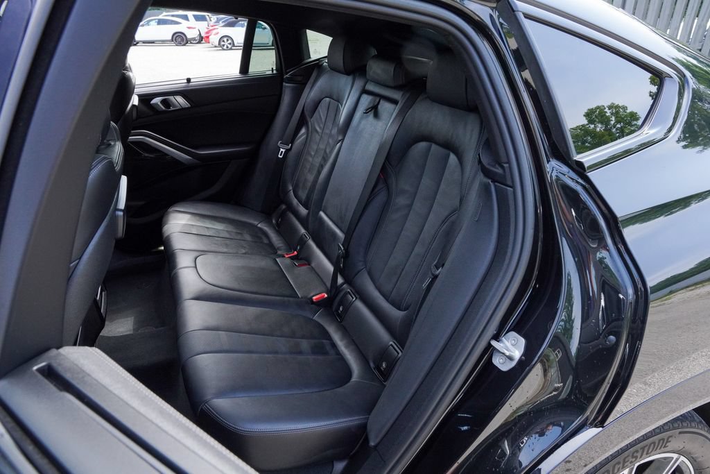 Used 2020 BMW X6 xDrive40i w/ Executive Package AWD/4WD image 38