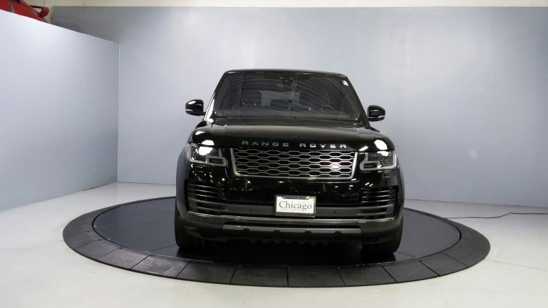 Used 2018 Land Rover Range Rover image 2