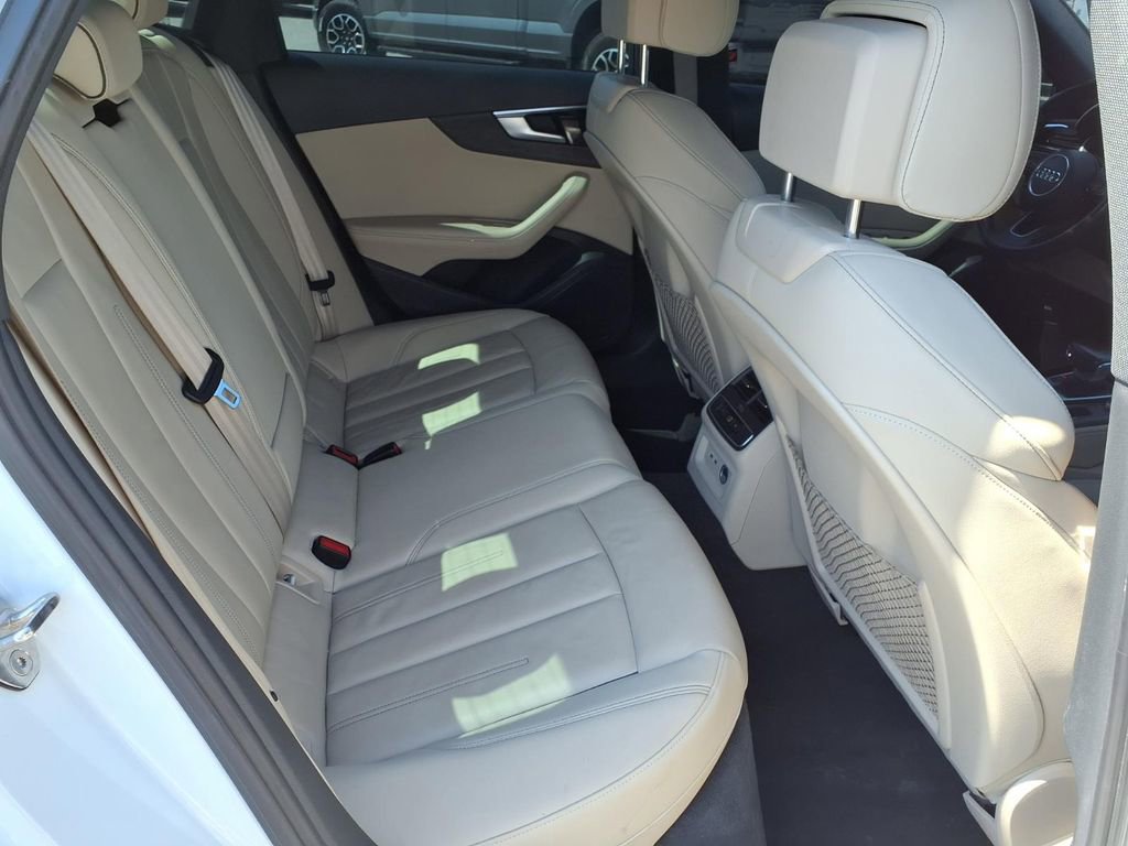 Used 2022 Audi A4 2.0T Premium Plus image 15