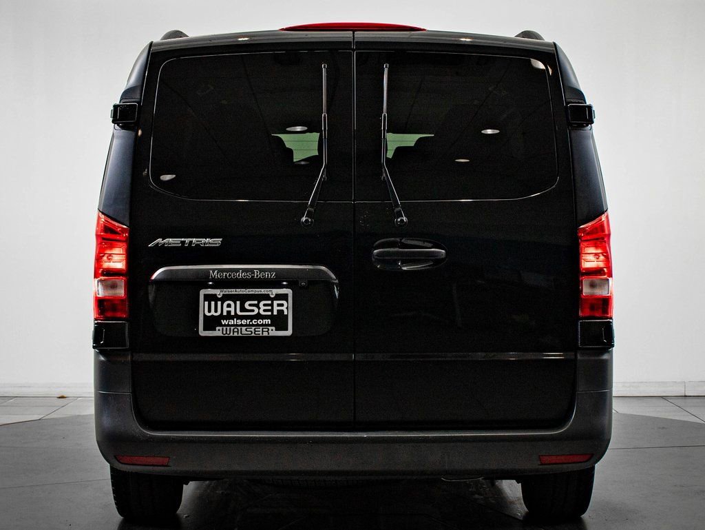 Used 2023 Mercedes-Benz Metris Passenger image 10