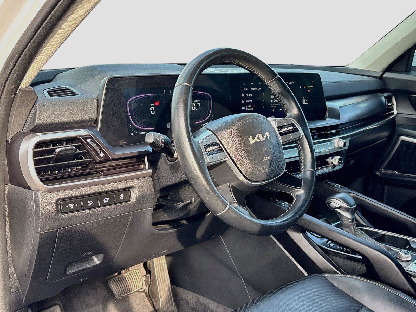 Used 2025 Kia Telluride S FWD image 9