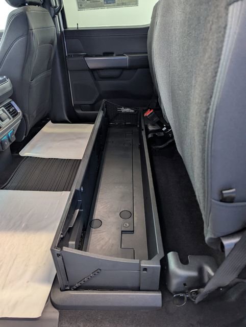 New 2025 Ford F150 XLT w/ Equipment Group 302A MID image 15