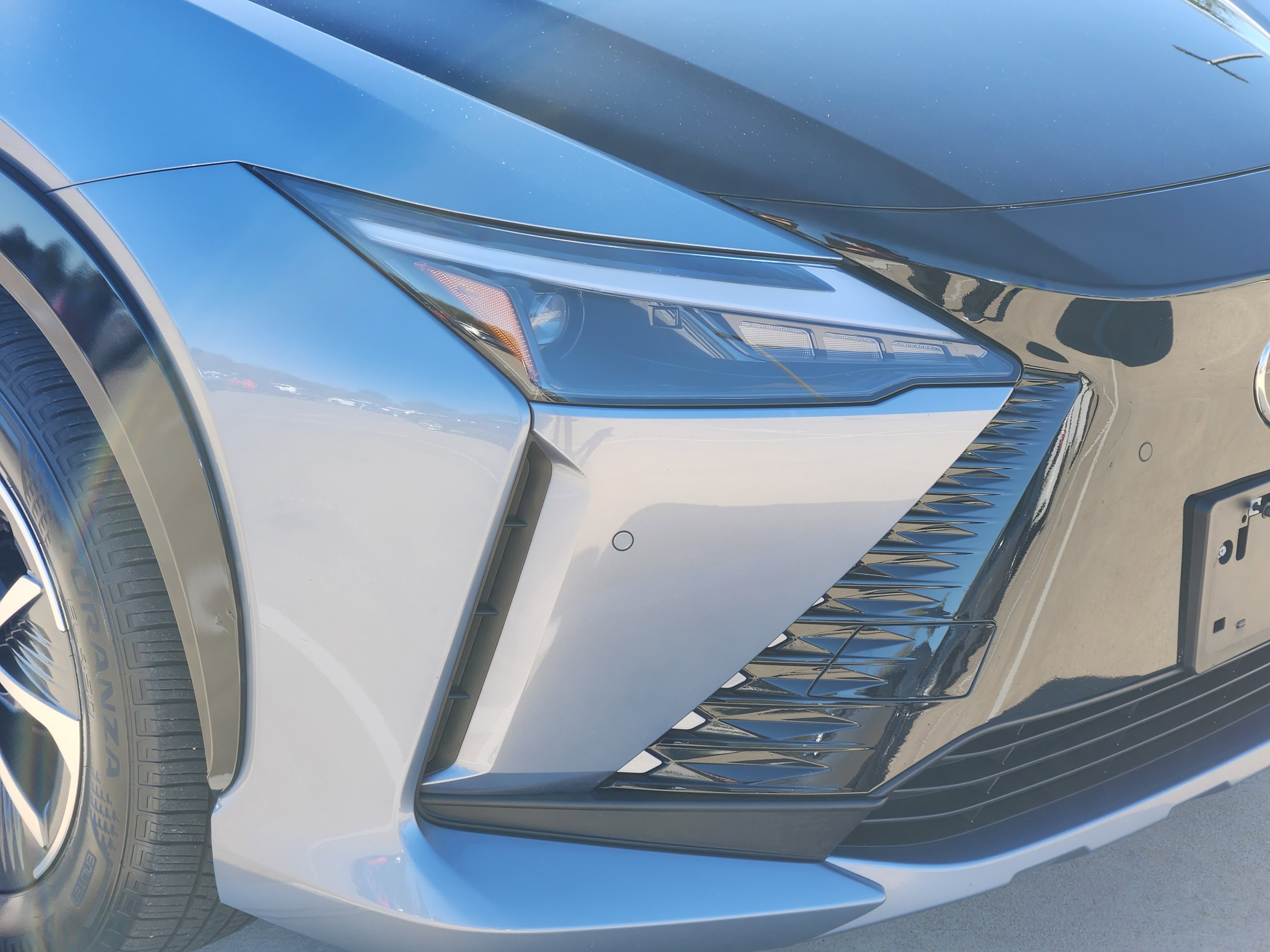 Used 2024 Lexus RZ 450e Premium image 5