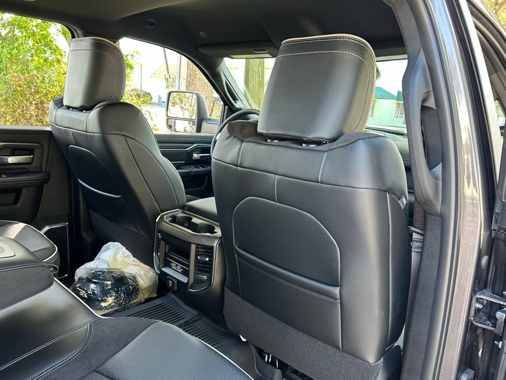 New 2026 RAM 3500 Laramie w/ Night Edition AWD/4WD image 44