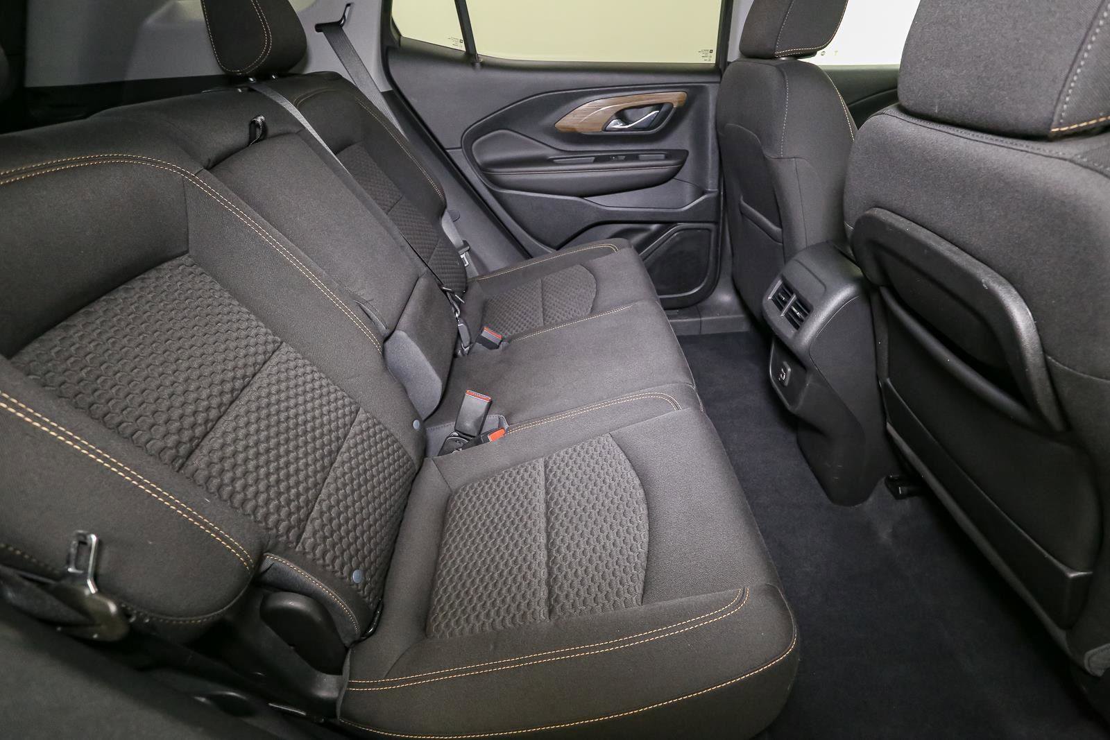 Used 2021 GMC Terrain SLE w/ Driver Convenience Package image 24