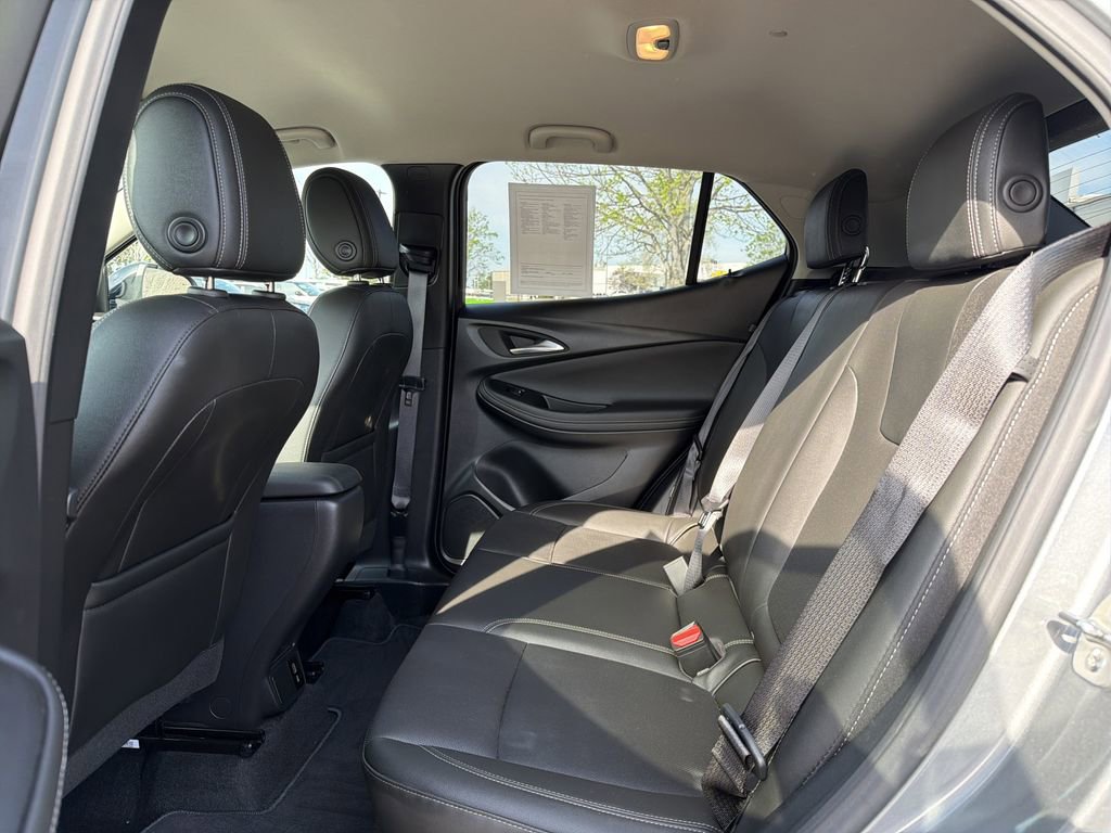 Used 2024 Buick Encore GX Sport Touring w/ Black Roof Package image 13