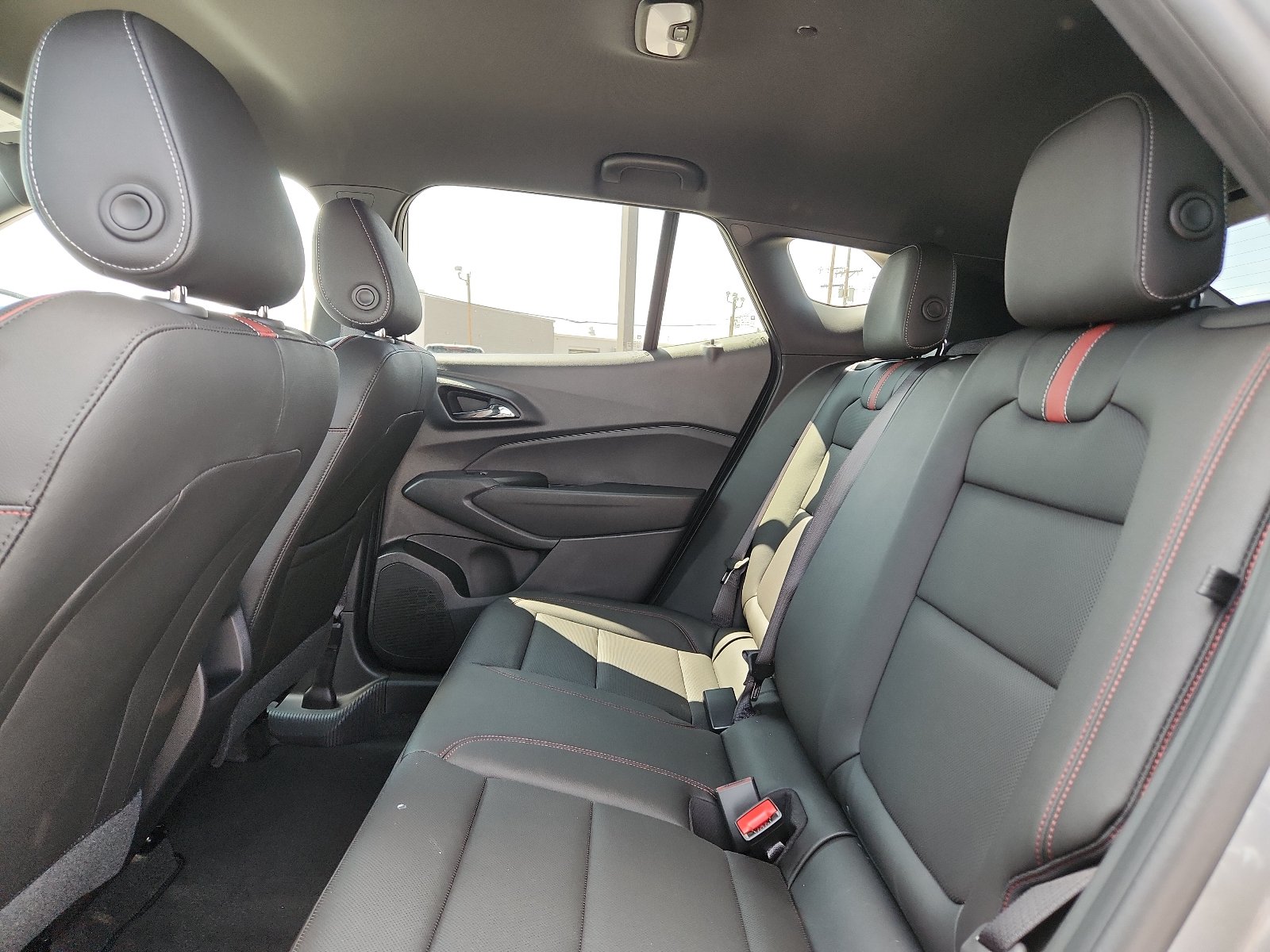 Used 2026 Chevrolet Trax RS w/ Driver Confidence Package FWD image 9