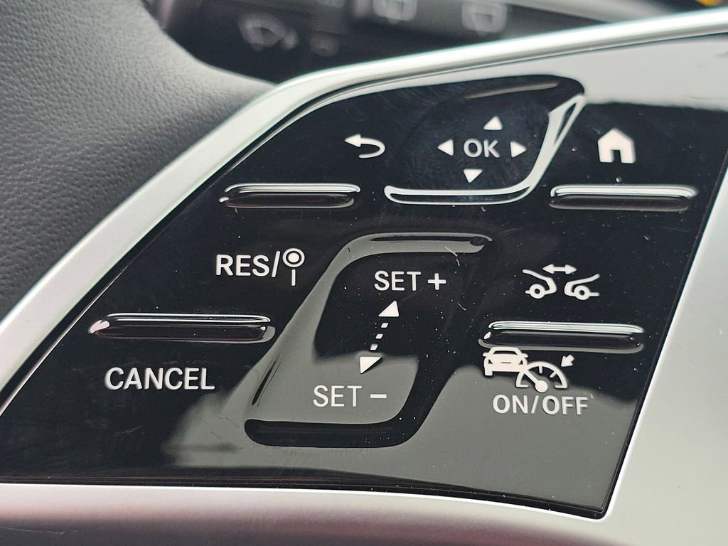 New 2026 Mercedes-Benz GLB 250 4MATIC image 35