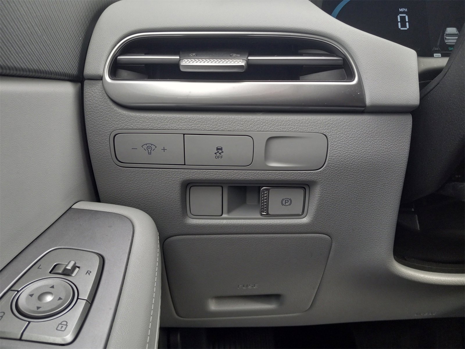 Used 2025 Hyundai Palisade SE image 24