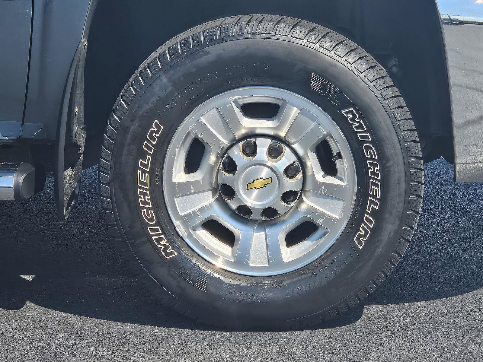 Used 2008 Chevrolet Silverado 2500 LTZ w/ Safety Package AWD/4WD image 27