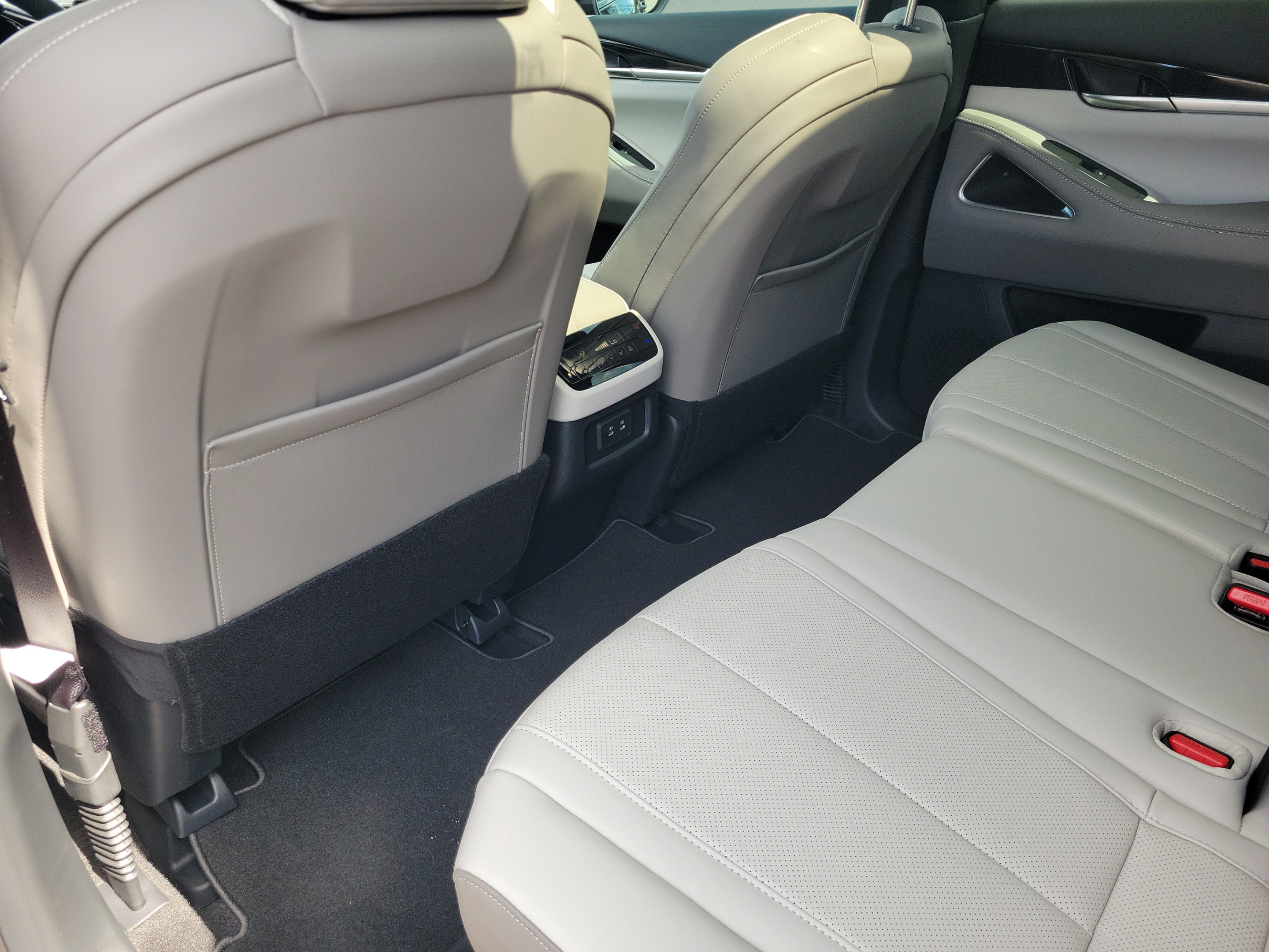 New 2027 INFINITI QX65 Sport w/ Cargo Package AWD/4WD image 23