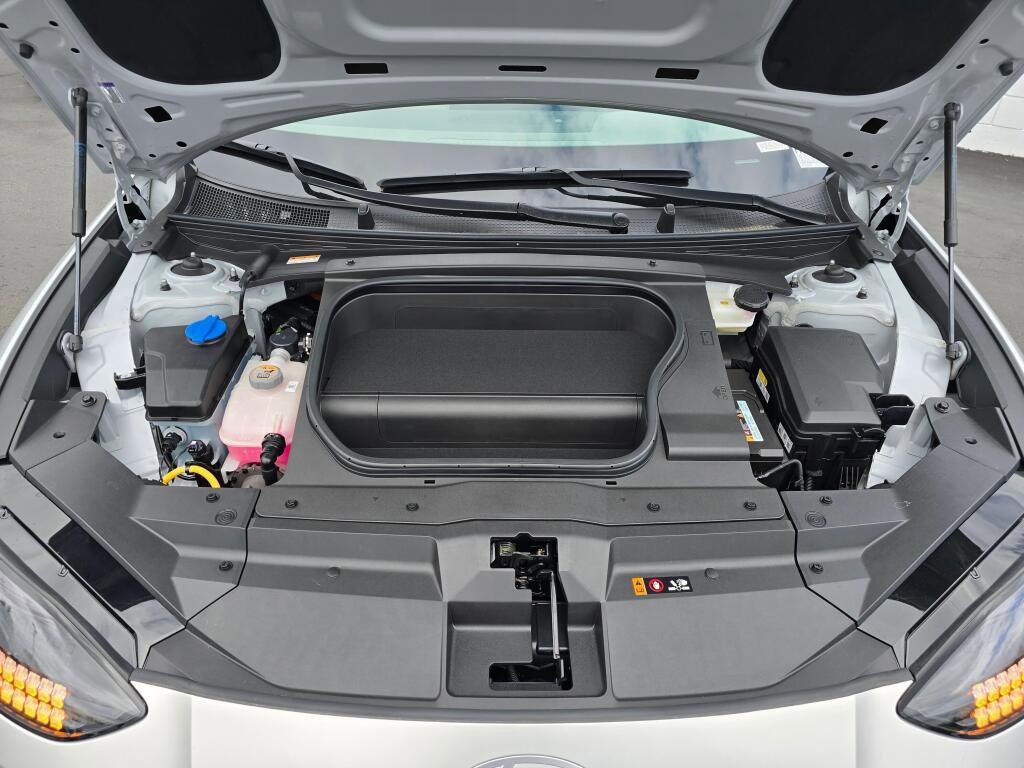 New 2025 Hyundai Ioniq 6 SEL image 11