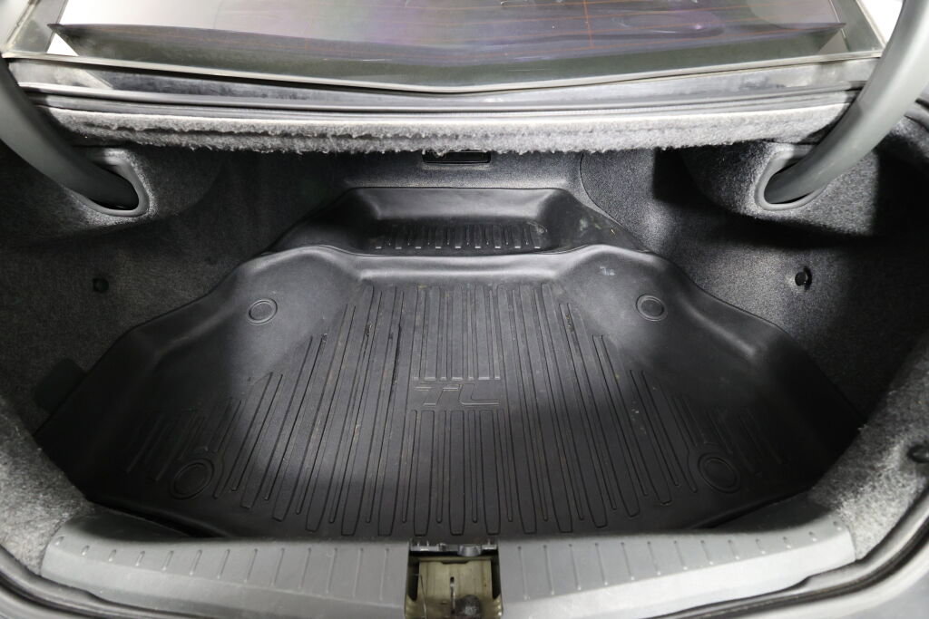 Used 2010 Acura TL w/ Technology Package image 18