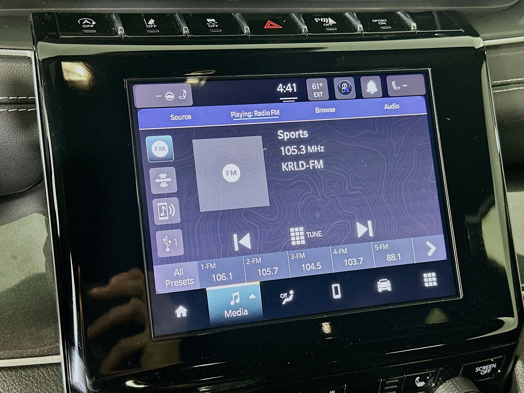 Used 2021 Jeep Grand Cherokee L Laredo RWD image 21