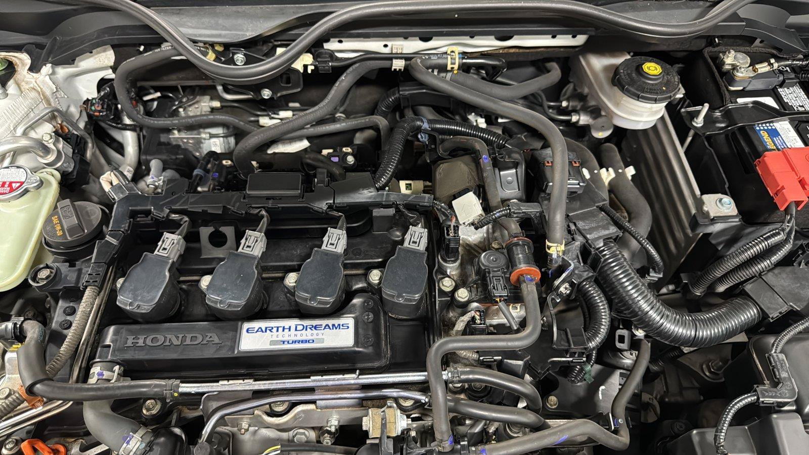 Used 2018 Honda Civic Sport image 9