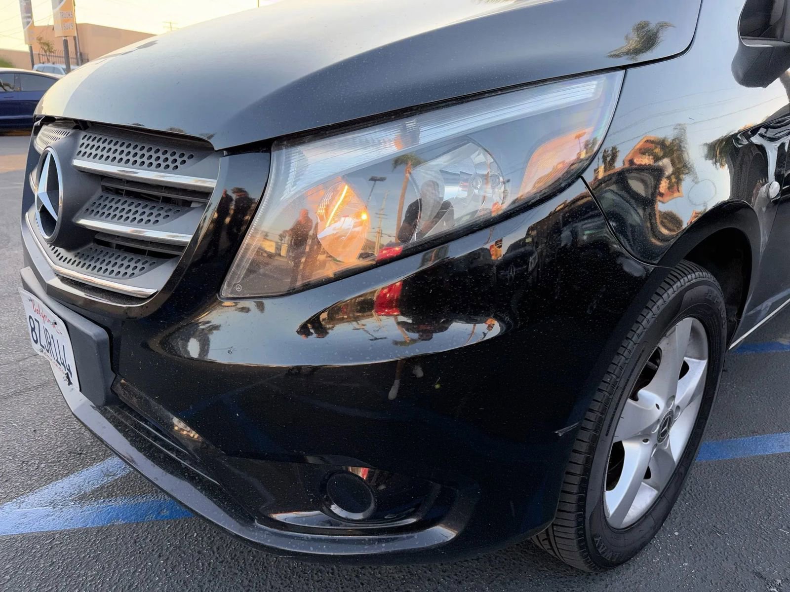 Used 2018 Mercedes-Benz Metris Passenger image 2