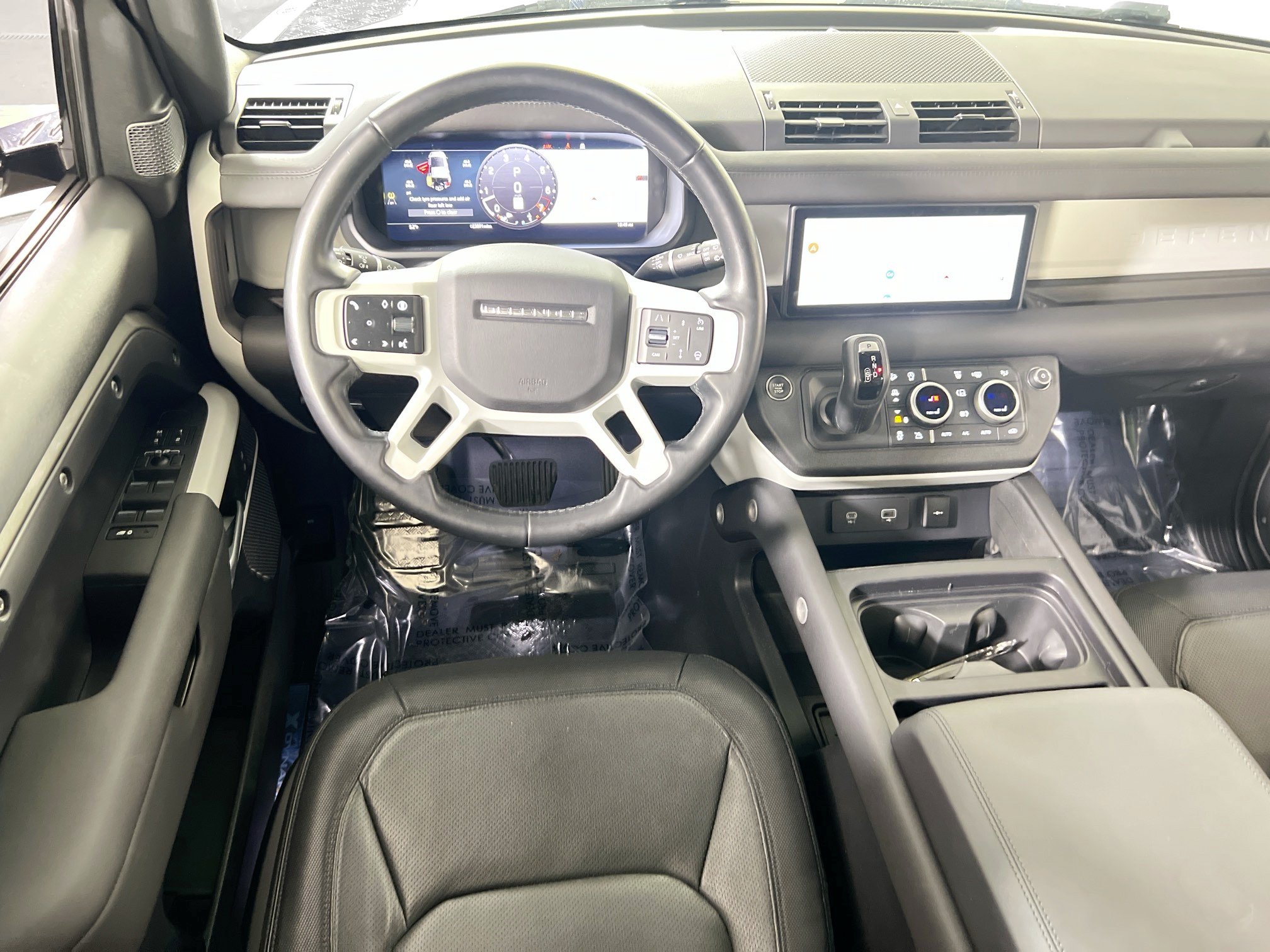 Used 2024 Land Rover Defender 110 X-Dynamic SE AWD/4WD image 24