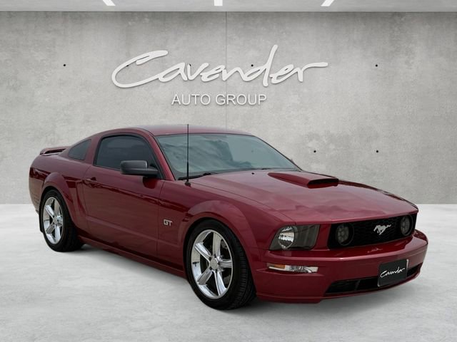 Used 2007 Ford Mustang GT Premium RWD image 2