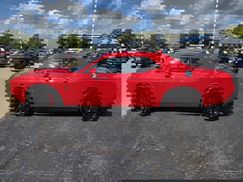 Used 2018 Dodge Challenger R/T Scat Pack w/ Dynamics Package image 6