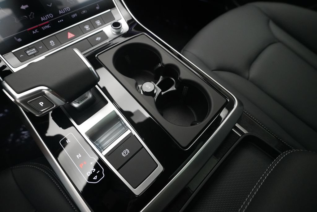 New 2026 Audi Q7 2.0T Premium AWD/4WD image 17
