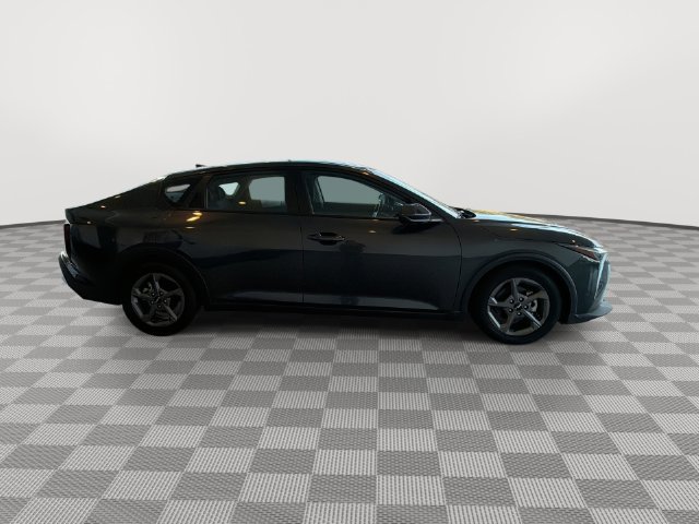 Used 2025 Kia K4 FWD image 13