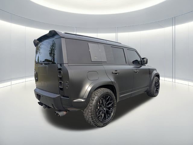Used 2020 Land Rover Defender 110 SE AWD/4WD image 4