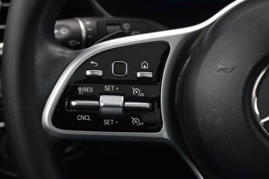 Used 2022 Mercedes-Benz GLC 300 image 23