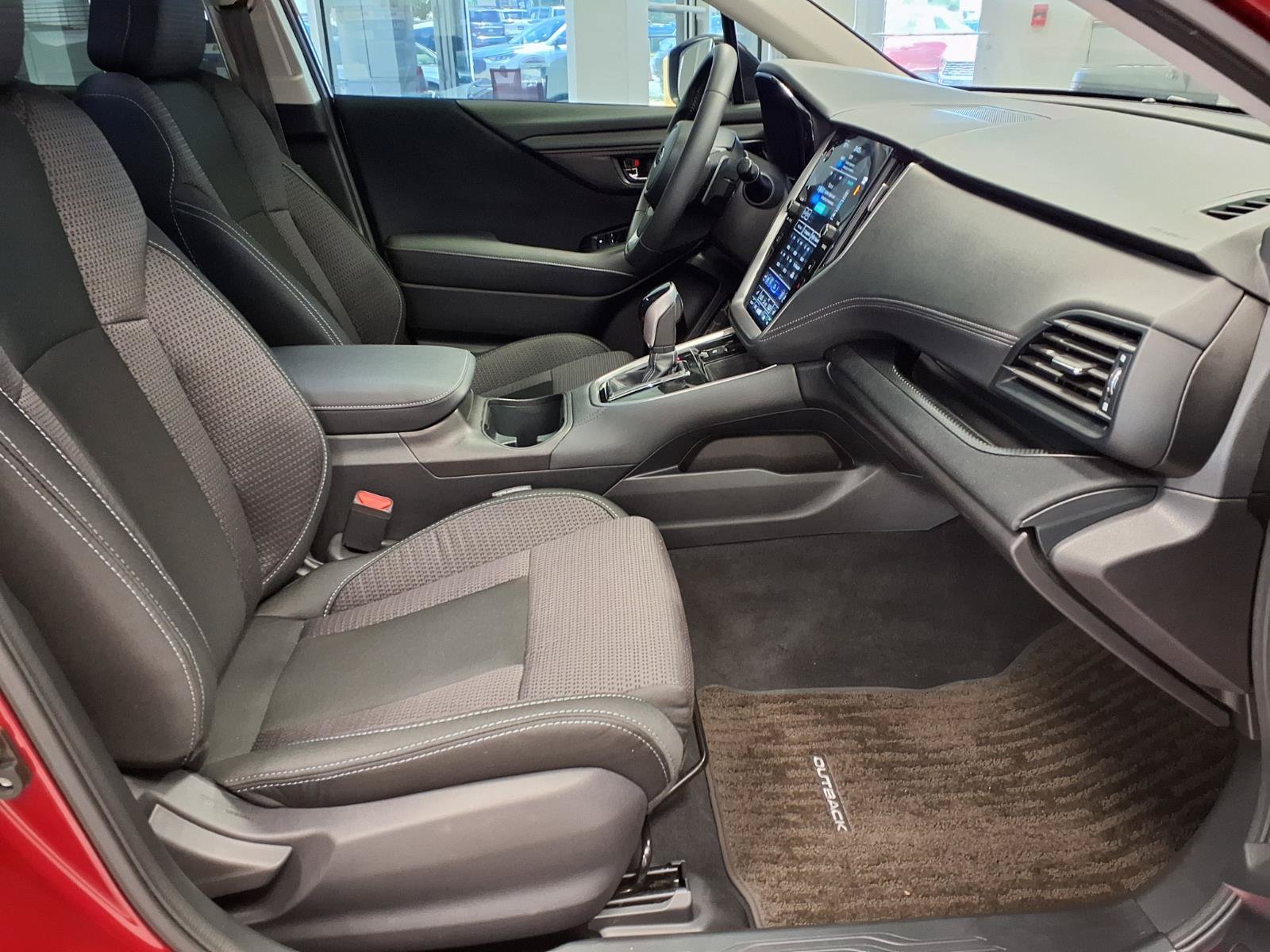 Used 2024 Subaru Outback Premium AWD/4WD image 10