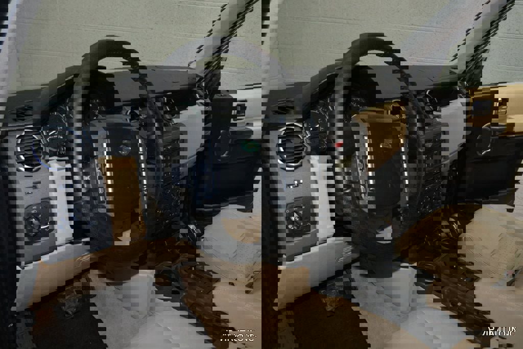 Used 2005 Land Rover LR3 SE image 11