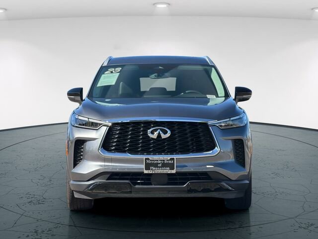 Used 2023 INFINITI QX60 Luxe w/ Cargo Package FWD image 10