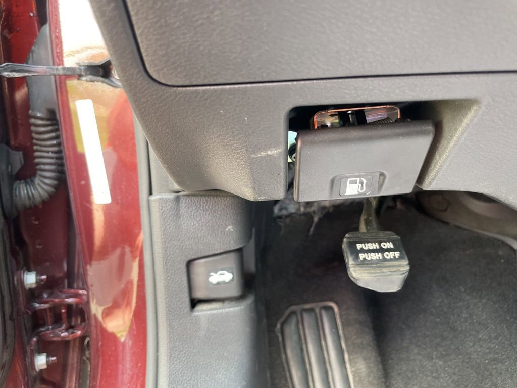 Used 2024 Nissan Altima 2.5 SV image 19