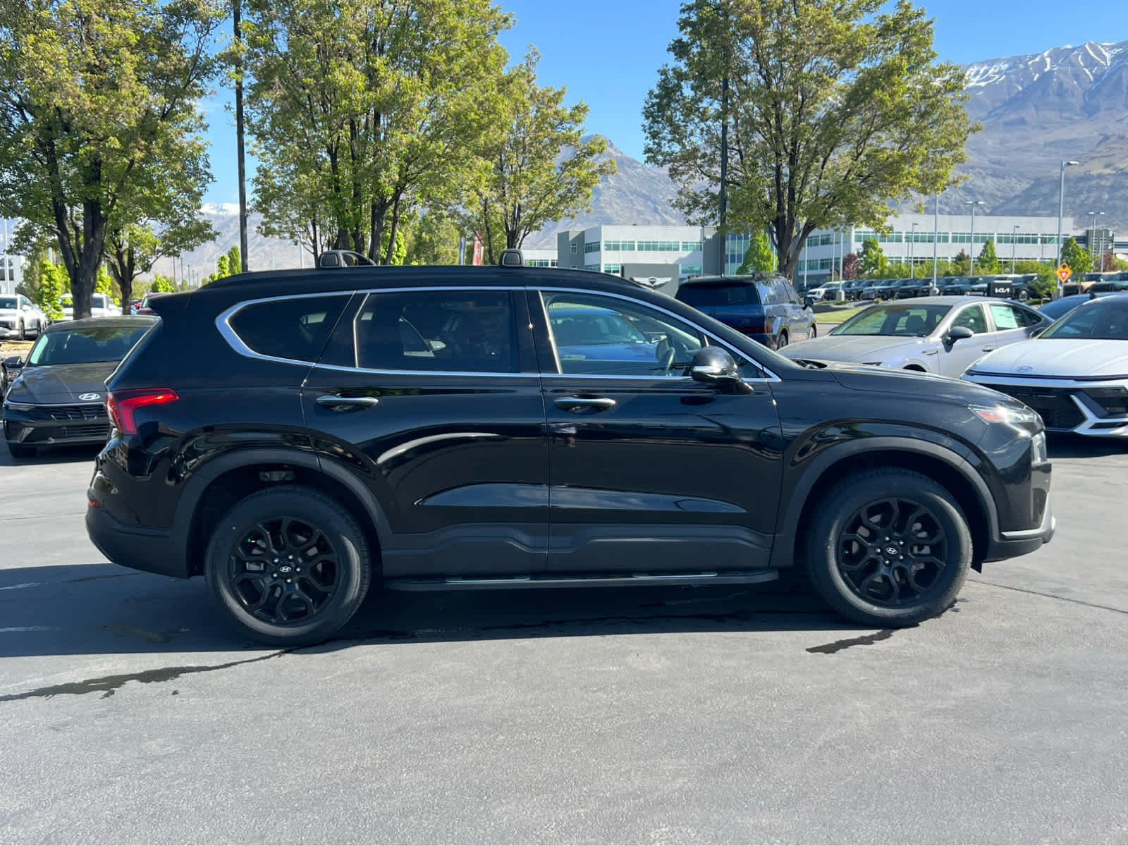 Certified 2022 Hyundai Santa Fe XRT w/ Cargo Package image 6