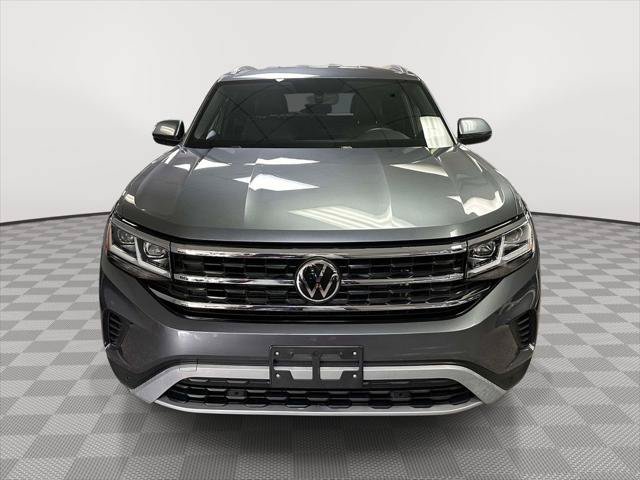 Used 2023 Volkswagen Atlas Cross Sport SE w/ Black Wheel Package AWD/4WD image 6