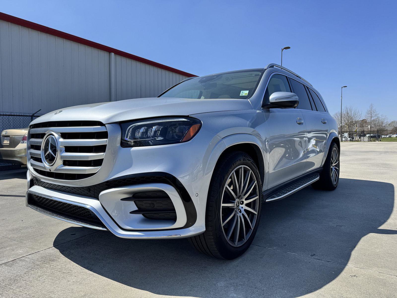 Certified 2026 Mercedes-Benz GLS 450 4MATIC image 3