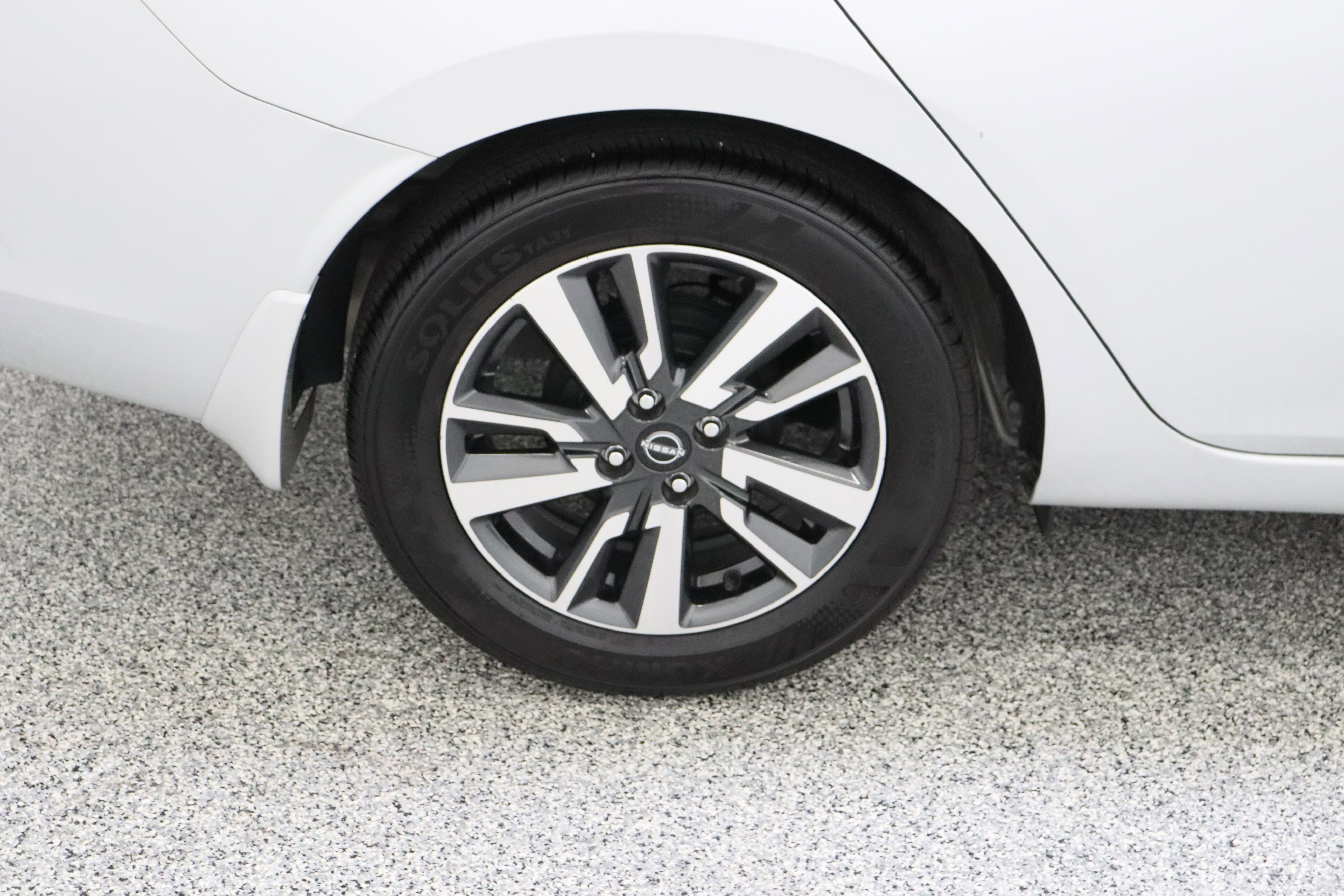 Used 2025 Nissan Versa SV w/ Trunk Package image 6