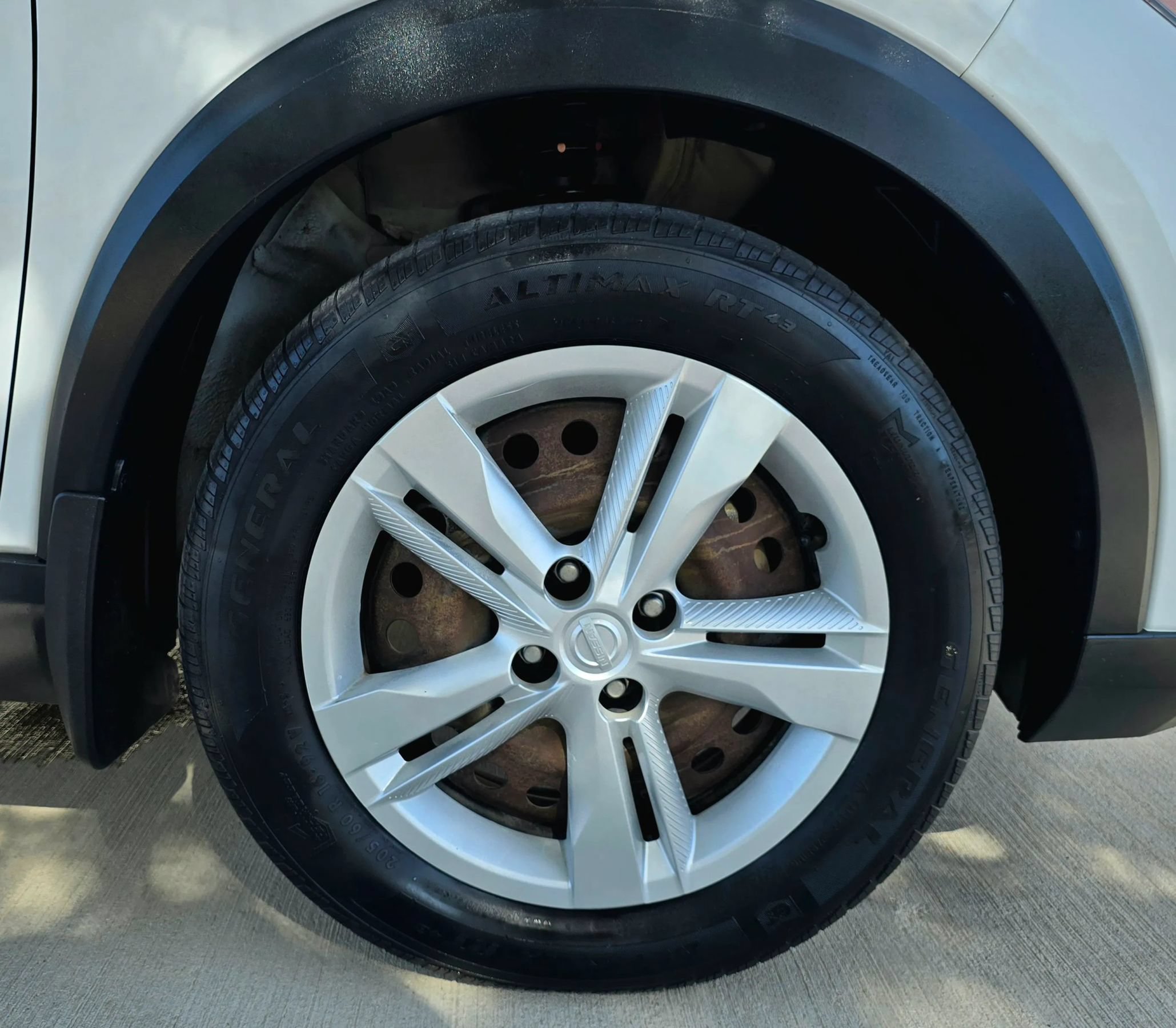 Used 2018 Nissan Kicks S w/ Exterior Package FWD image 42