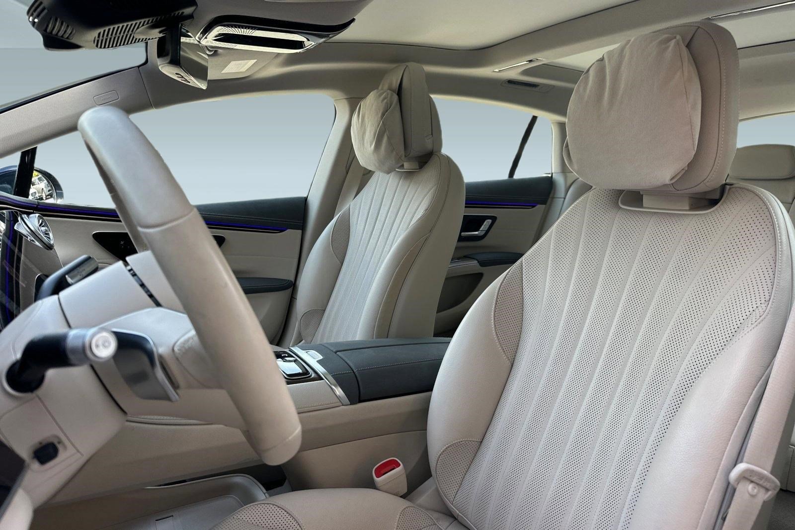 Used 2023 Mercedes-Benz EQS 580 4MATIC Sedan image 4