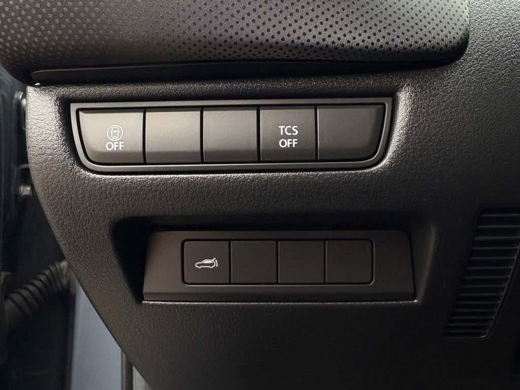 Used 2024 MAZDA CX-50 AWD 2.5 S w/ Preferred Package image 21