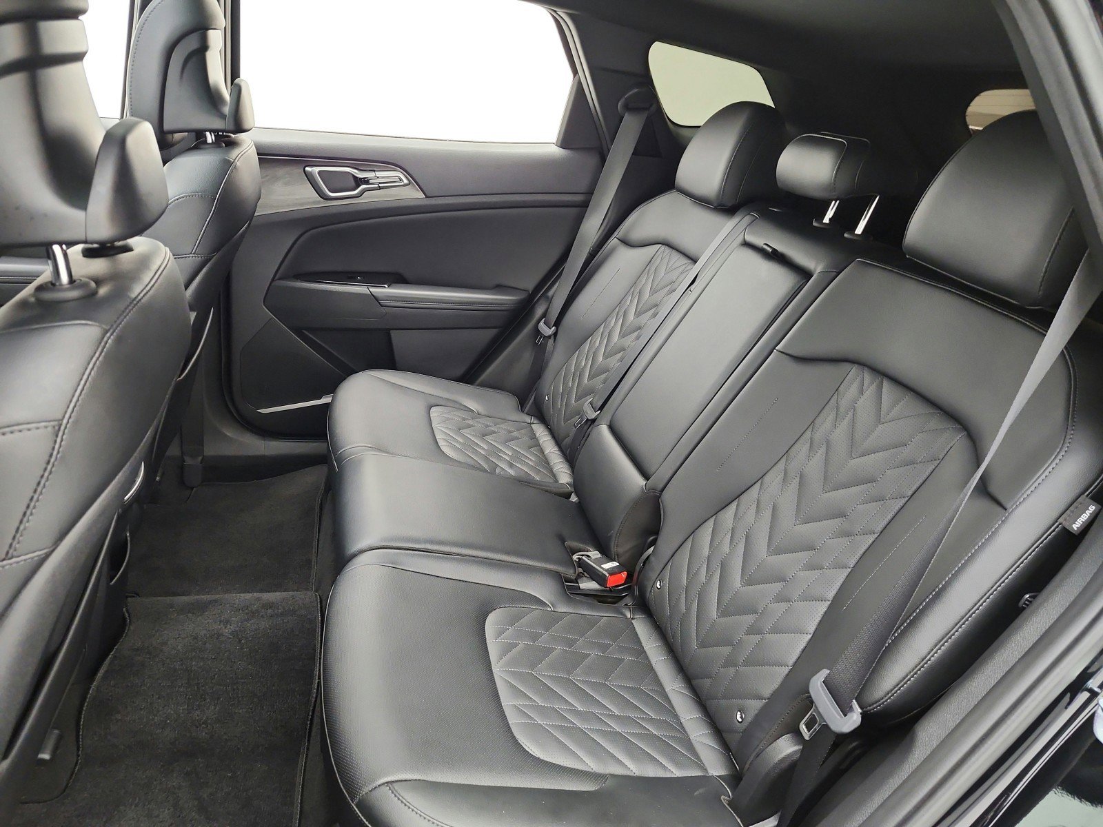 Used 2024 Kia Sportage X-Line w/ X-Line Premium Package AWD/4WD image 16
