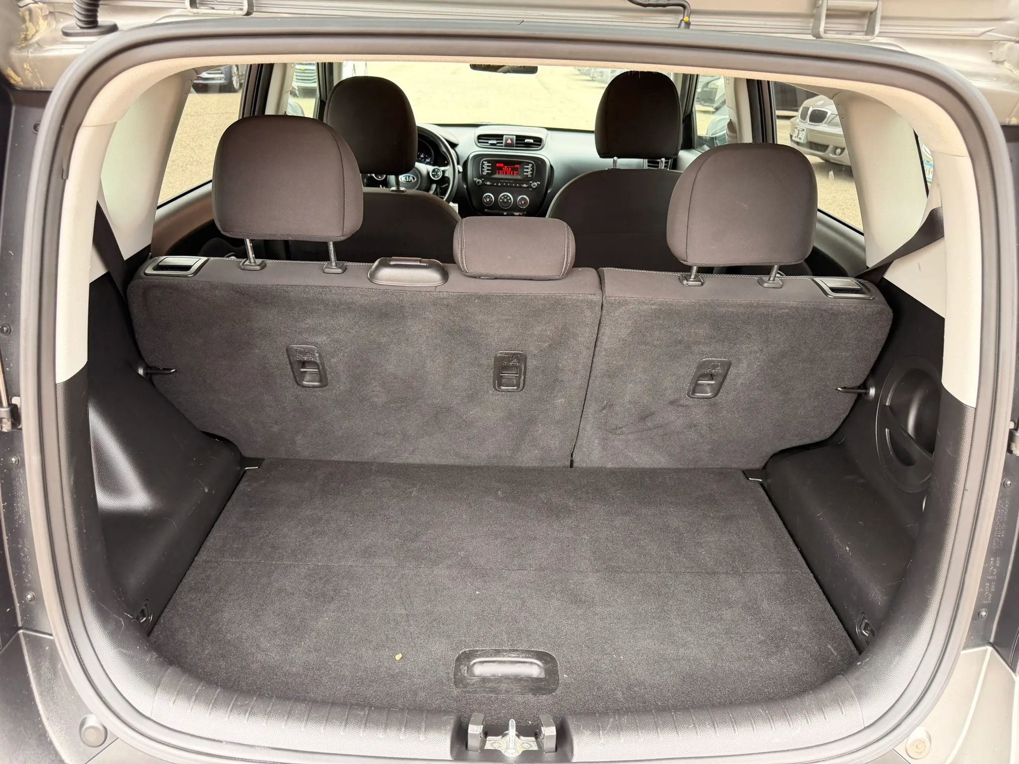 Used 2015 Kia Soul FWD image 17