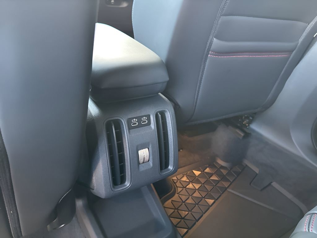 Used 2025 MINI Cooper Countryman John Cooper Works w/ Comfort Package Max image 20